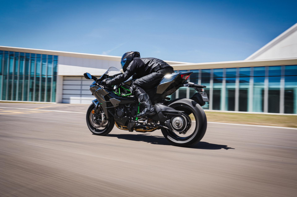 Kawasaki Ninja H2 (19)