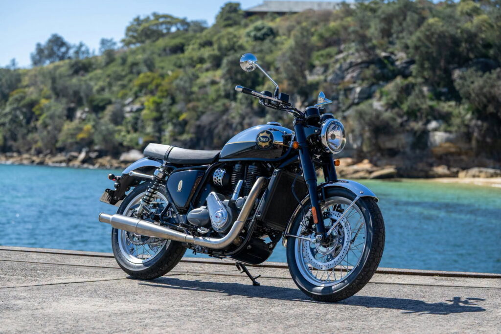 BSA Gold Star 650 Brooklands Black