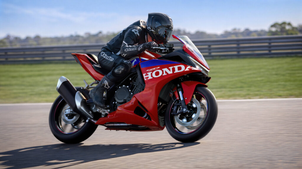Honda CBR500R Four 2027 (5)