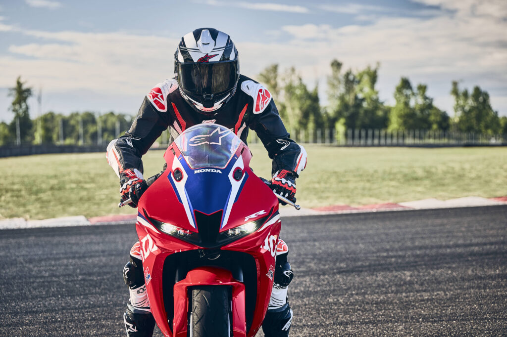 Honda CBR600RR 2027 (42)