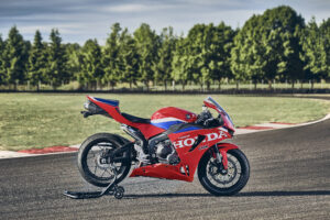Honda CBR600RR 2027 (43)