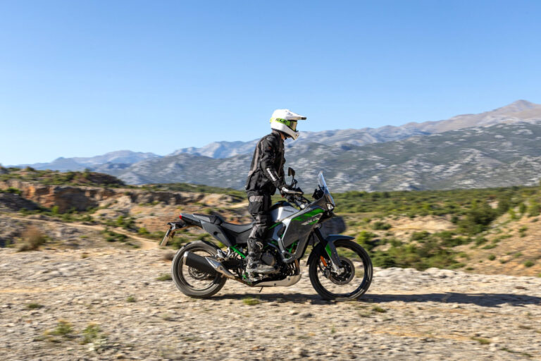 Kawasaki KLE650 2026 (8)